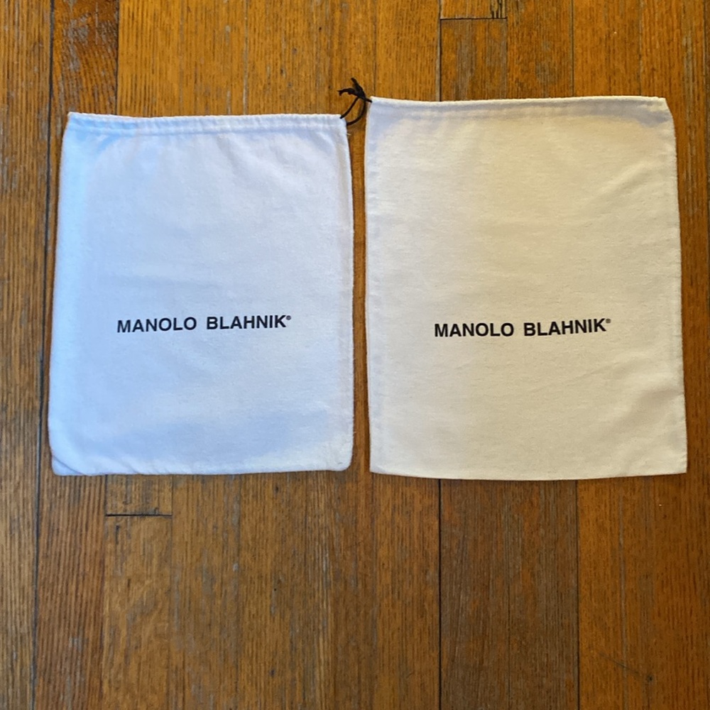 MANOLO BLAHNIK  Set of Shoe Cover Bags